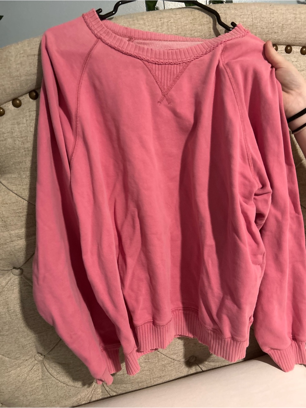 American Eagle Outfitters Pink Crewneck Pullover Sweater